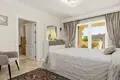 Mieszkanie 2 pokoi 102 m² Casares, Hiszpania