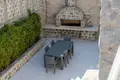 Hotel 731 m² in Stoliv, Montenegro