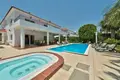 Maison 5 chambres 554 m² Pervolia, Chypre