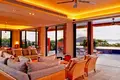 Вилла 4 комнаты 1 600 м² Ви Чит, Таиланд