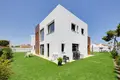 5 bedroom house 250 m² Torrevieja, Spain