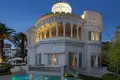 Villa de 6 chambres 500 m² en France, France