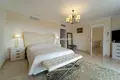 5-Schlafzimmer-Villa  Artola, Spanien