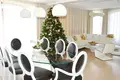 Villa de 4 dormitorios 286 m² Tivat, Montenegro