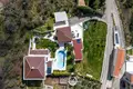 Villa de 9 habitaciones 410 m² Blizikuce, Montenegro