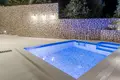 4 bedroom Villa 285 m² Katun Rezevici, Montenegro
