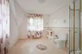 5 room house 330 m² Ragaciems, Latvia