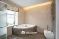 Dom 5 pokojów 357 m² Tarasowo, Białoruś