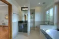 5-Schlafzimmer-Villa 450 m² Choeng Thale, Thailand