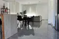 Mieszkanie 3 pokoi 195 m² Peyia, Cypr