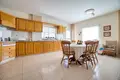 Villa de 4 dormitorios 315 m² Latsia, Chipre