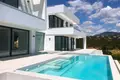 5 bedroom house  Benahavis, Spain