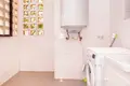 4 bedroom apartment 209 m² Estepona, Spain