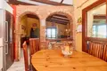 4 bedroom house 261 m² Dos Hermanas, Spain