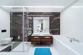 2-Schlafzimmer-Penthouse 280 m² Budva, Montenegro