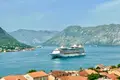 2 bedroom apartment 120 m² Dobrota, Montenegro