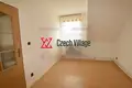 Mieszkanie 2 pokoi 71 m² okres Karlovy Vary, Czechy