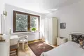 9 room house 480 m² Warsaw, Poland