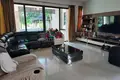villa de 5 dormitorios 460 m² Kathu, Tailandia