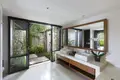 5-Schlafzimmer-Villa 750 m² Ungasan, Indonesien