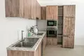 Готовый бизнес 1 800 м² Чаенг Мон, Таиланд