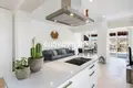 2 bedroom apartment 100 m² Malaga, Spain