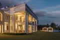 House 10 bedrooms 2 442 m² Marbella, Spain