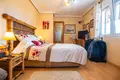 6 bedroom house 340 m² Torrevieja, Spain