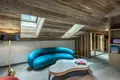 Chalet 6 bedrooms  in Les Allues, France