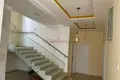 Квартира 4 спальни  Аккра, Гана