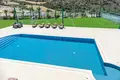 7 bedroom villa 6 000 m² in Parekklisia, Cyprus