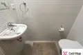 Mieszkanie 5 pokojów 106 m² Miasto Stołeczne Praga, Czechy