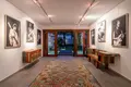 Villa 10 Schlafzimmer 1 637 m² Nyambu, Indonesien