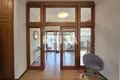 Oficina 1 762 m² en Riga, Letonia