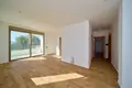 2 bedroom apartment 111 m² Mrcevac, Montenegro