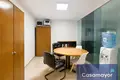 Warehouse 1 008 m² in Alicante, Spain
