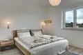 6 bedroom villa 180 m² Varvari, Croatia