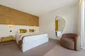 6-Schlafzimmer-Villa 899 m² Marbella, Spanien