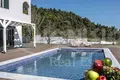 Dom 4 pokoi 210 m² Kassandra Municipality, Grecja