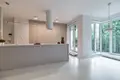 3 room apartment 91 m² in Warsaw, Poland