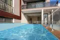 4 bedroom Villa 500 m² Aydinpinar, Turkey