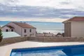 Villa de tres dormitorios 400 m² Krk, Croacia