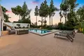 4 bedroom house 413 m² San Pedro Alcantara, Spain