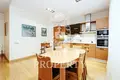 Mieszkanie 3 pokoi 92 m² Ryga, Łotwa