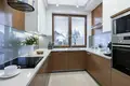 Дом 5 комнат 232 м² Варшава, Польша