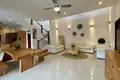 Villa de 4 dormitorios 400 m² Tibubeneng, Indonesia