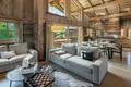 Chalet 7 rooms 225 m² in Saint Georges sur Allier, France