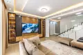 villa de 5 dormitorios  Sutomore, Montenegro