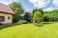 Cottage 4 bedrooms 199 m² Minsk, Belarus