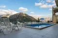 Villa de 9 pièces 424 m² Kostanjica, Monténégro